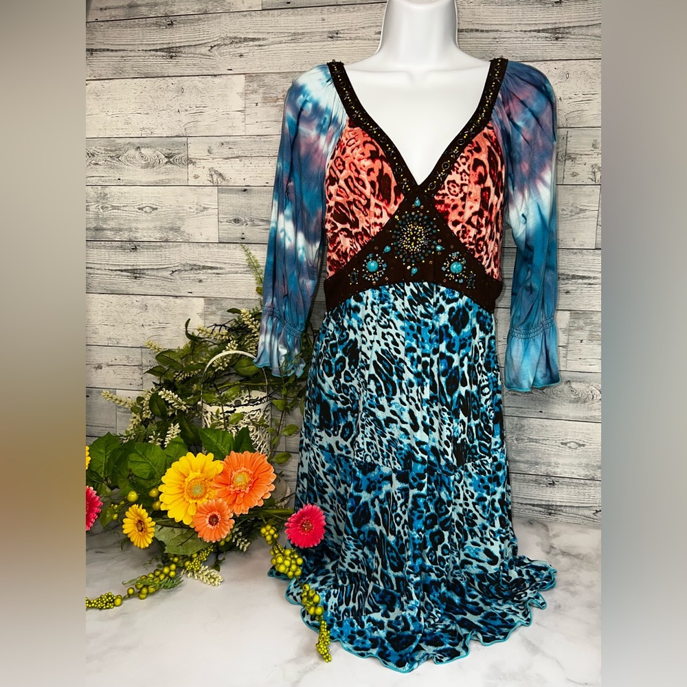 Krista Lee Size 2 dress blue leopard jeweled front.